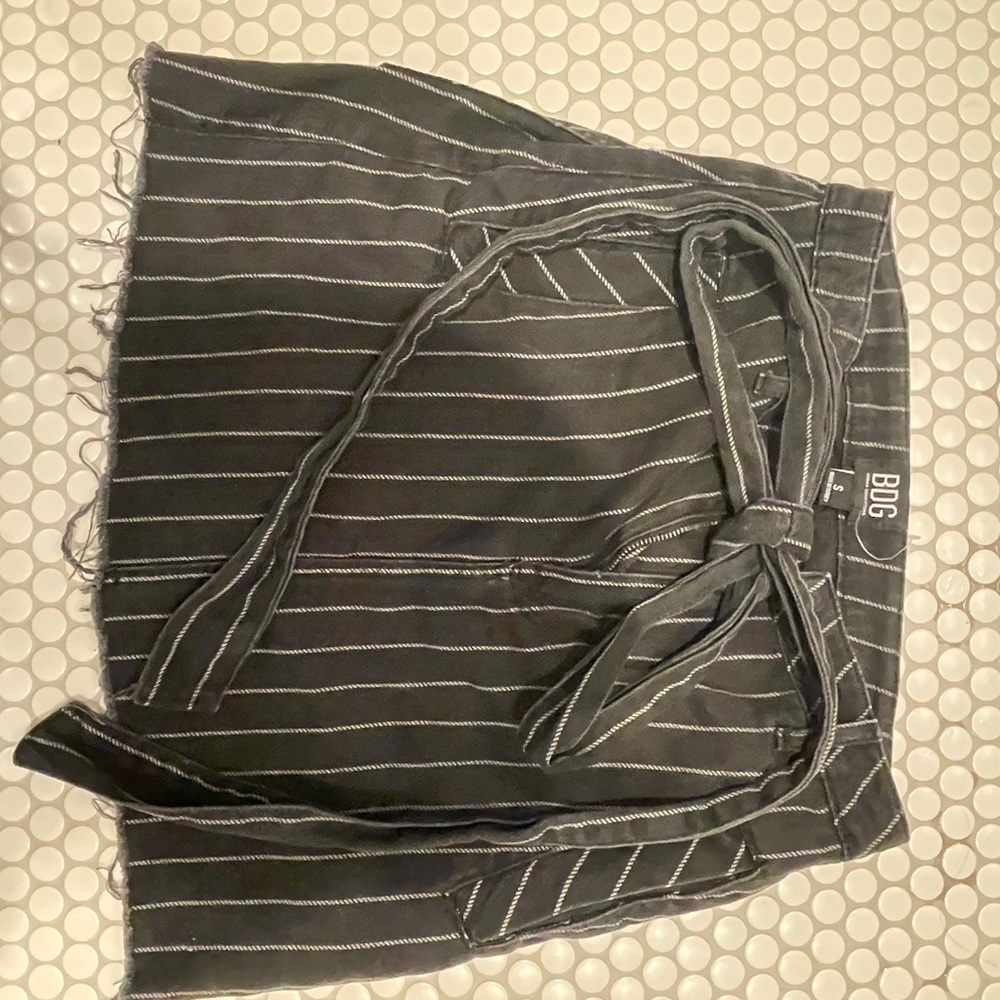 Stripped mini skirt